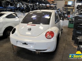 VW - VolksWagen New Beetle VW New Beetle 2010